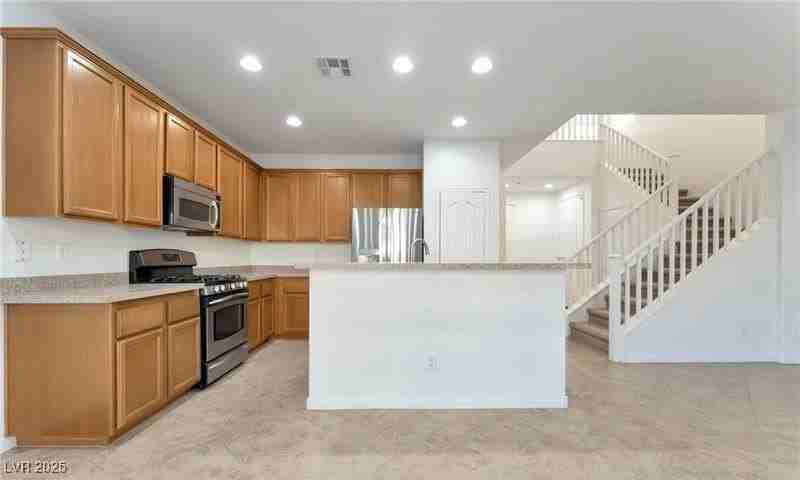 9764 Bedstraw St - Photo 3 of 37