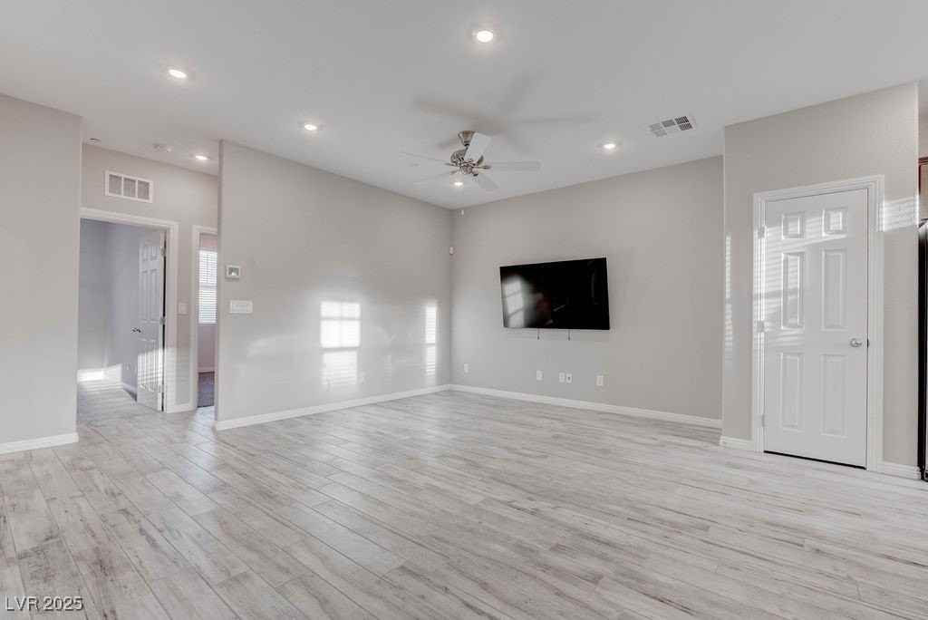 483 Ylang Pl - Photo 5 of 39