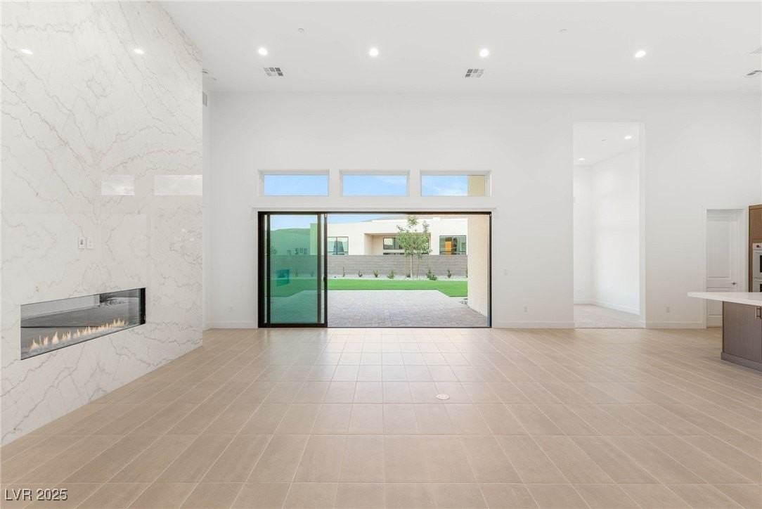 10793 Vista Altura Ave - Photo 7 of 50