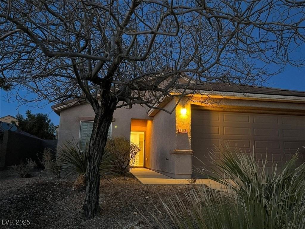 2668 Dirleton Pl - Photo 2 of 31