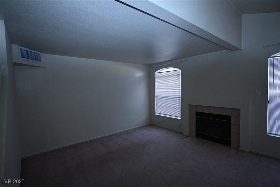 8465 Blue Island Ave - Photo 7 of 36