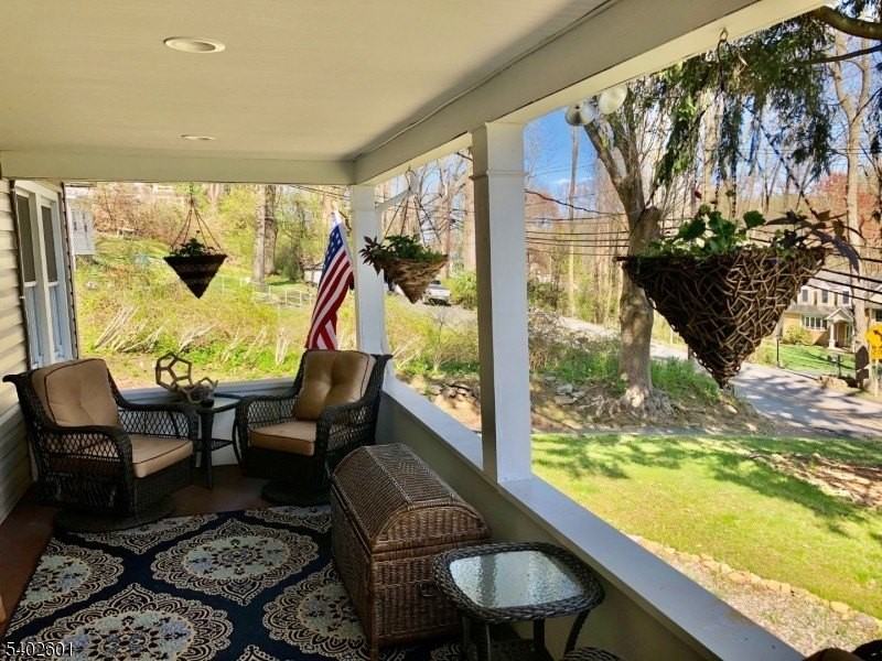 21 Everdale Rd - Photo 3 of 13