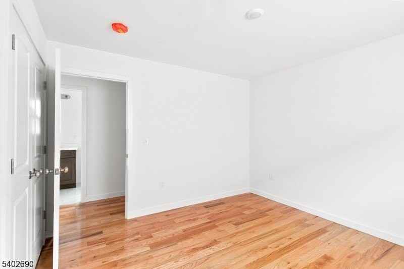 244 Pomona Ave - Photo 2 of 23