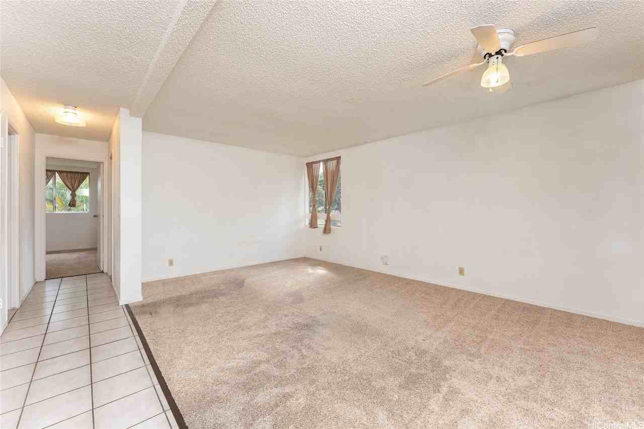 95-759 Hokuwelowelo Pl Apt J206 #J206 - Photo 2 of 20