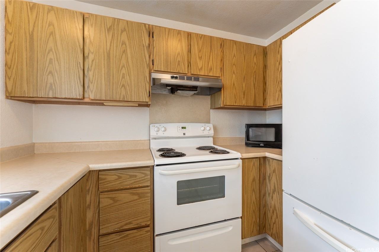 95-759 Hokuwelowelo Pl Apt J206 #J206 - Photo 6 of 20