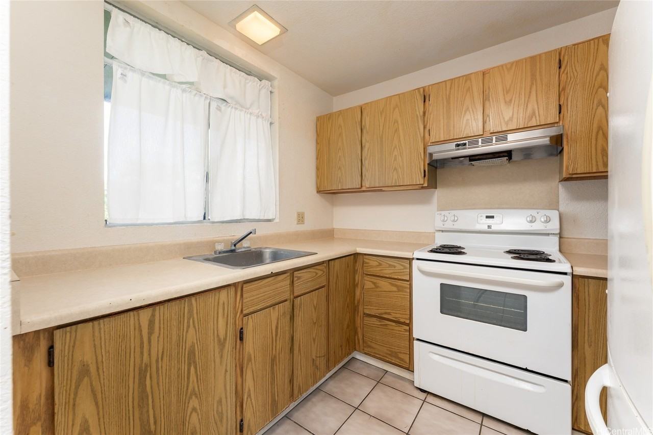 95-759 Hokuwelowelo Pl Apt J206 #J206 - Photo 7 of 20