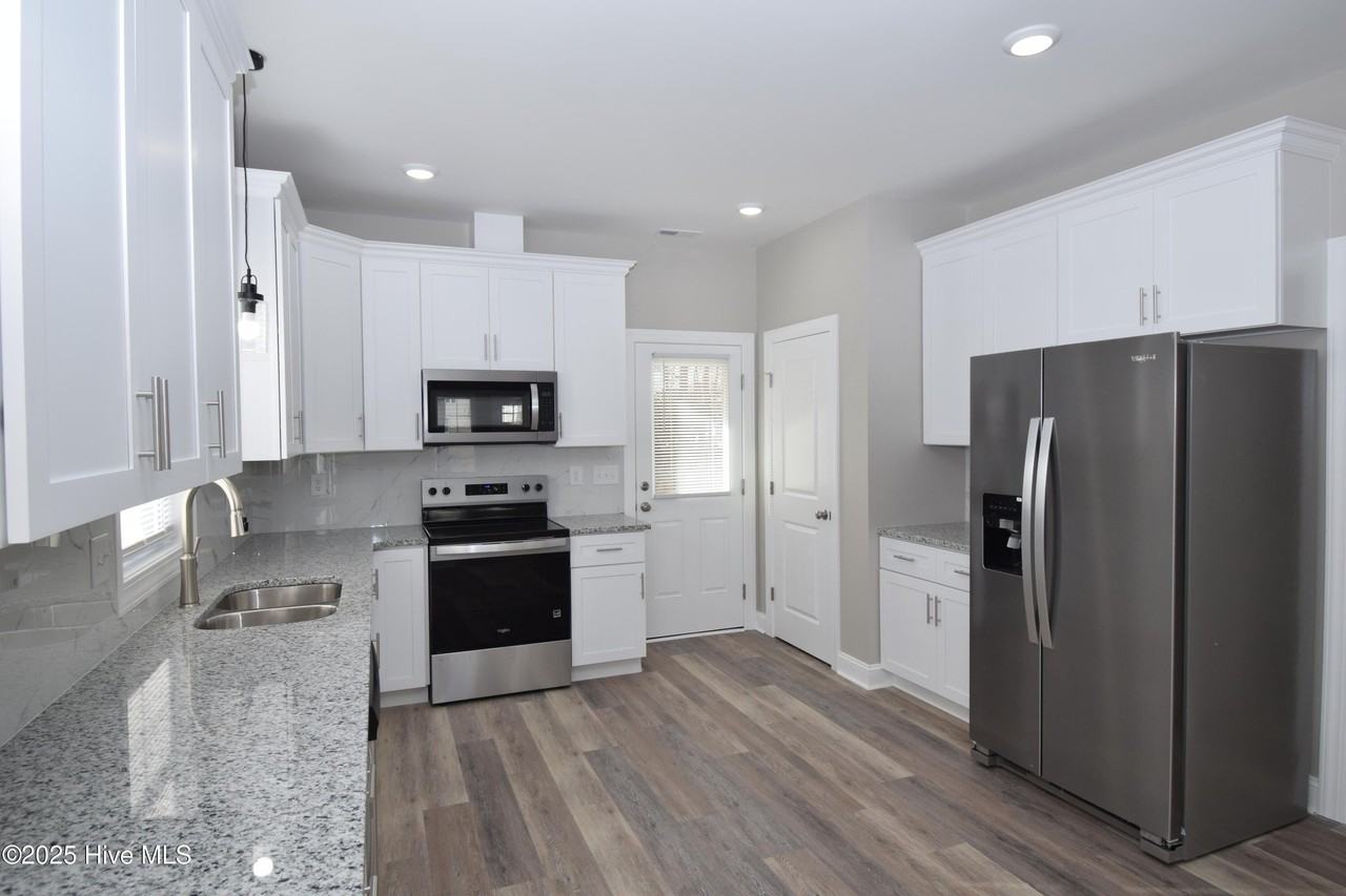 849 Sarah Rebecca Dr Unit A #A - Photo 6 of 15