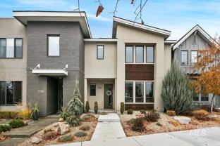 3714 E Parkcenter Blvd - Photo 1 of 1