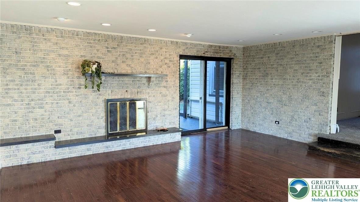 1603 Butler St - Photo 3 of 18