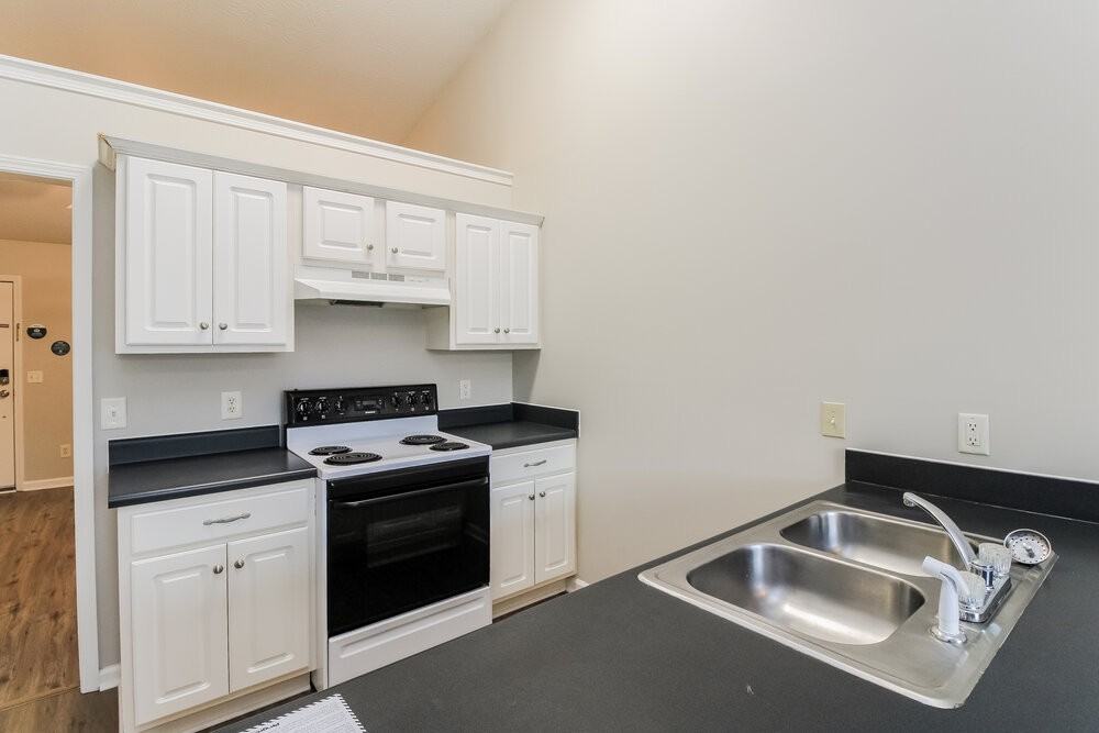 720 Dellwood Dr - Photo 7 of 16