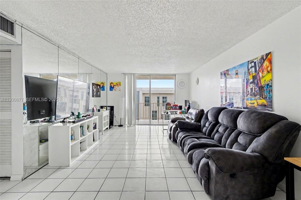 4675 W 18th Ct #701 - Photo 2 of 14