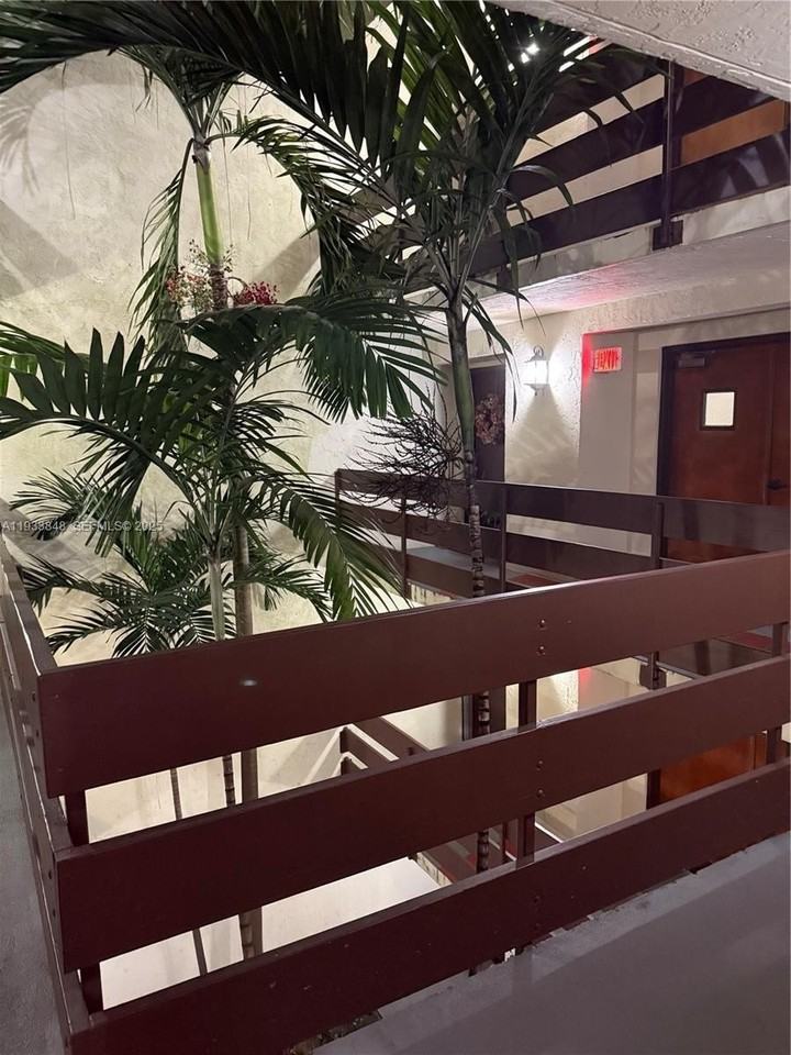 9010 Sw 125th Ave #G307 - Photo 3 of 25