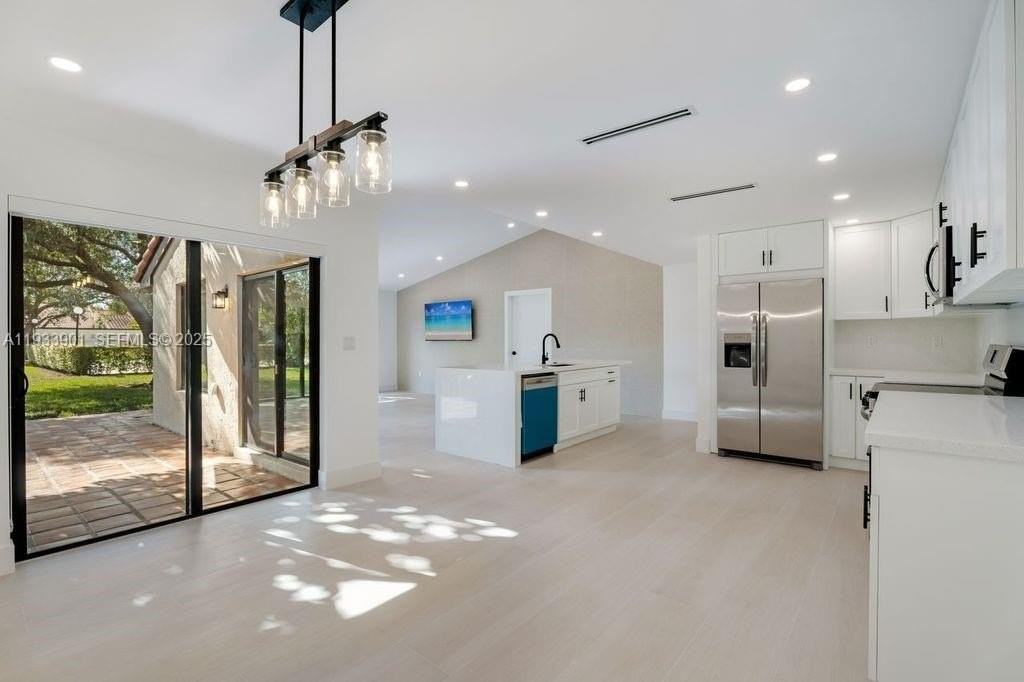 11256 Sw 90th Ln #11256 - Photo 2 of 36