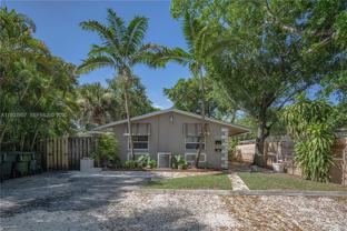 208 Sw 11th St #1 - Photo 1 of 1