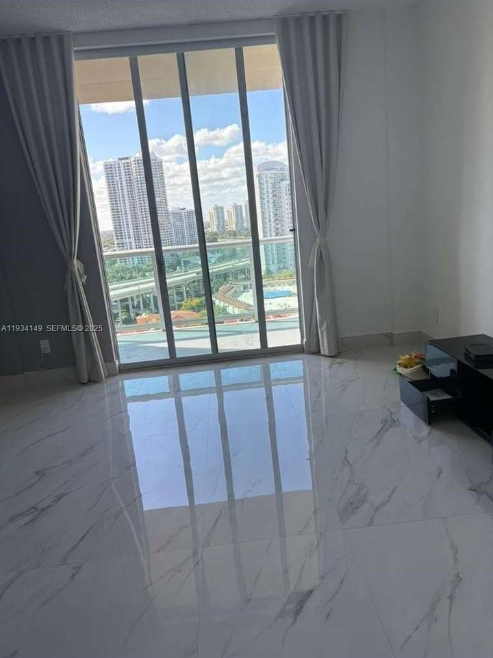 19390 Collins Ave #PH11 - Photo 2 of 9