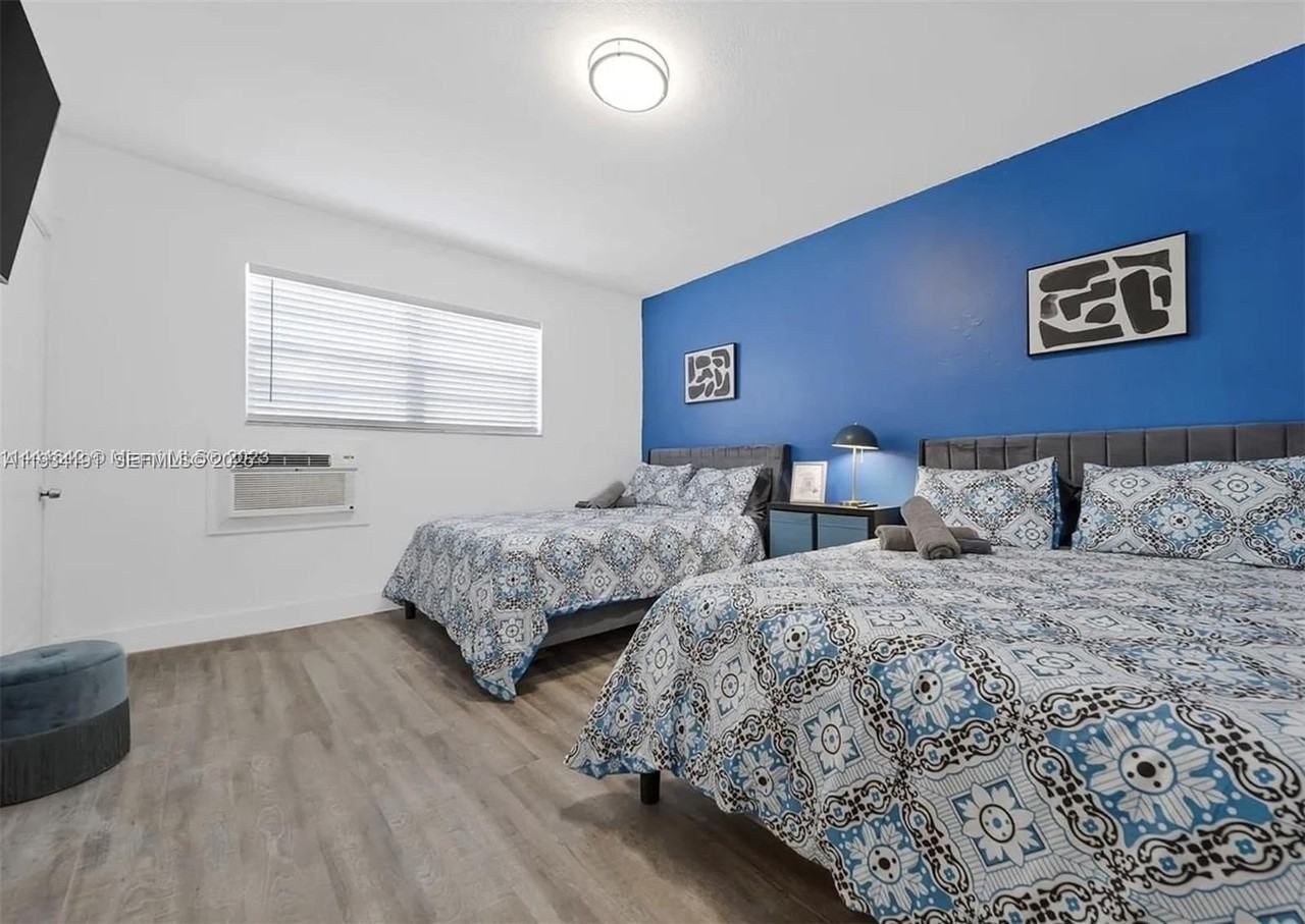 1029 Sw 5th St #13 - Photo 5 of 21