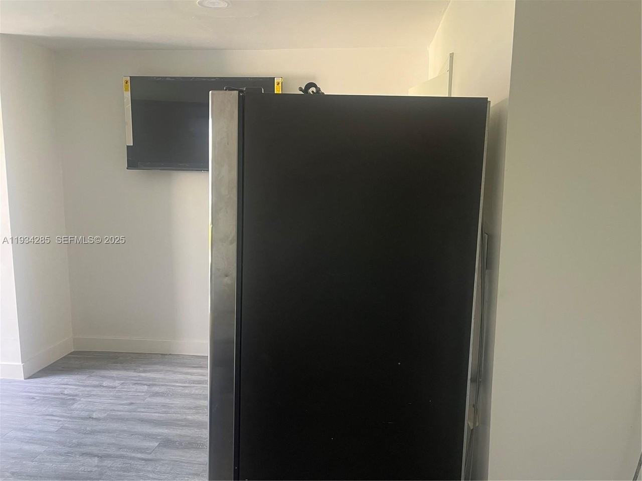 20766 Sw 85th Pl #BACK - Photo 4 of 10