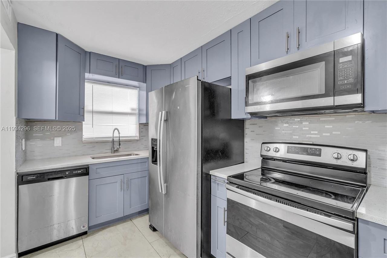 4760 Lucerne Lakes Blvd W #408 - Photo 3 of 23