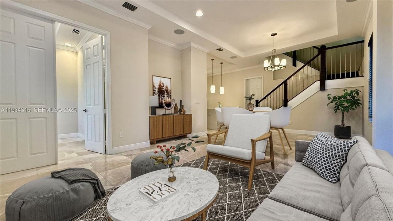 8351 Nw 51st Ter #8351