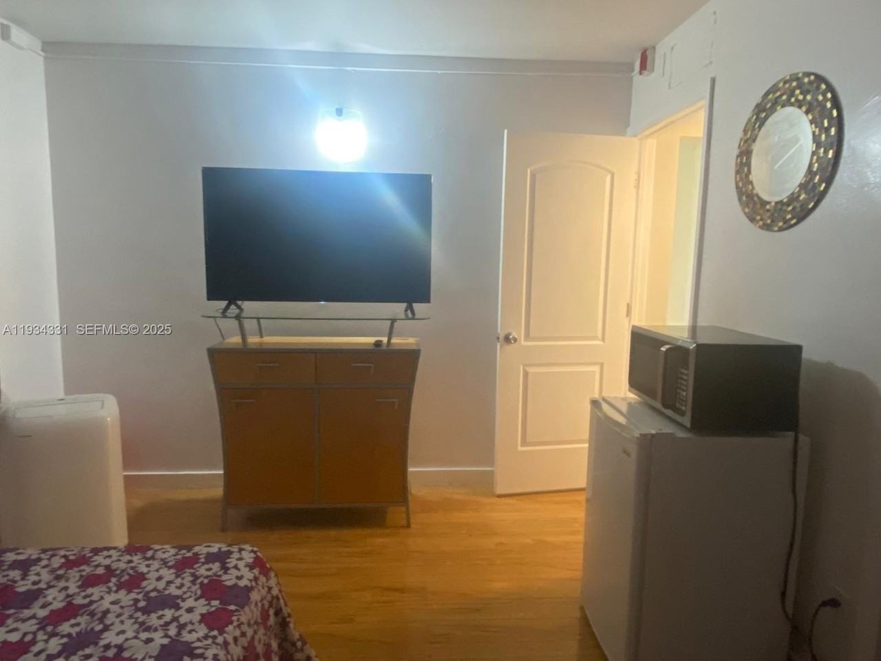 19001 Ne 14th Ave #325 - Photo 3 of 4