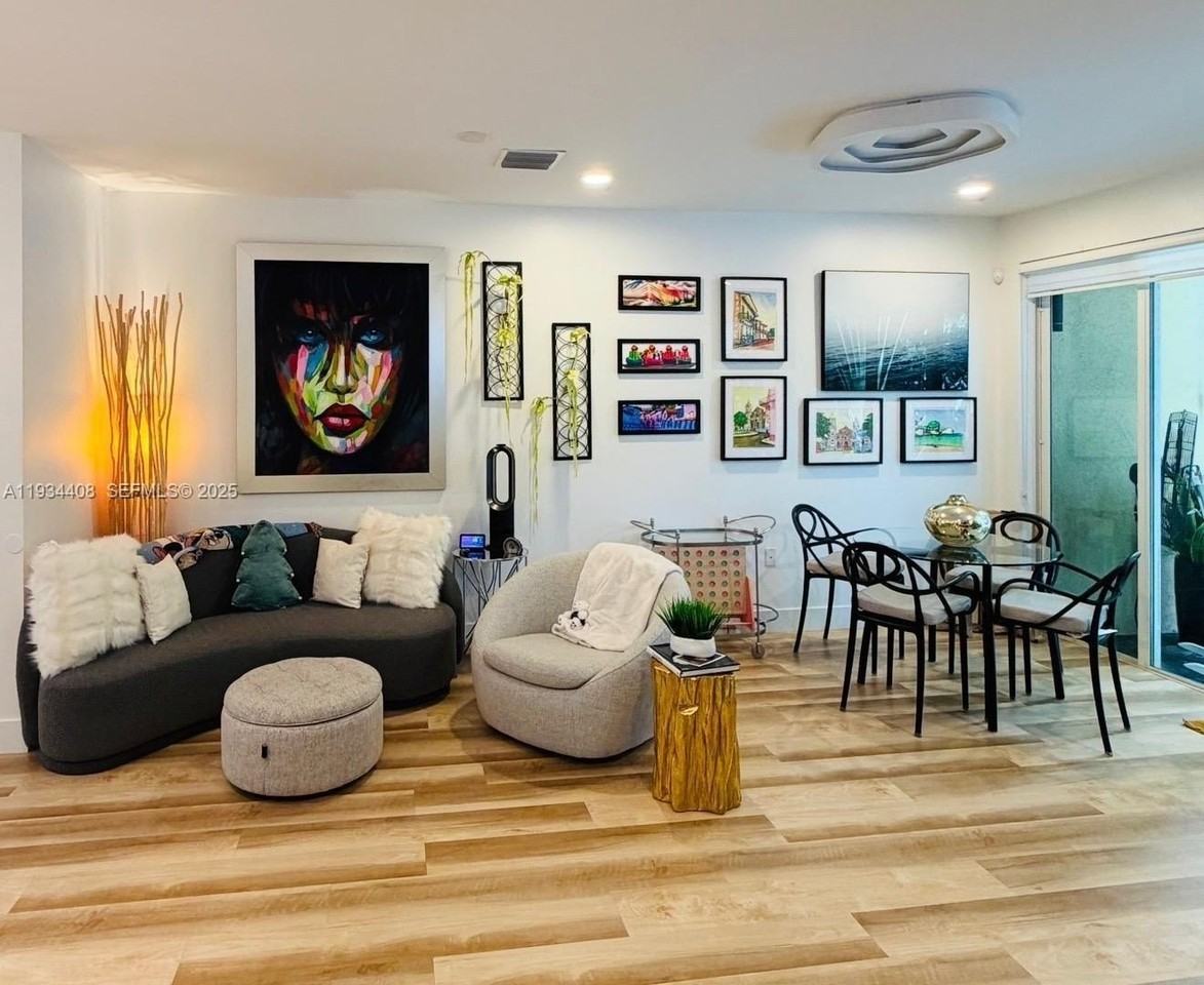 407 Sw 5th St - Photo 7 of 30