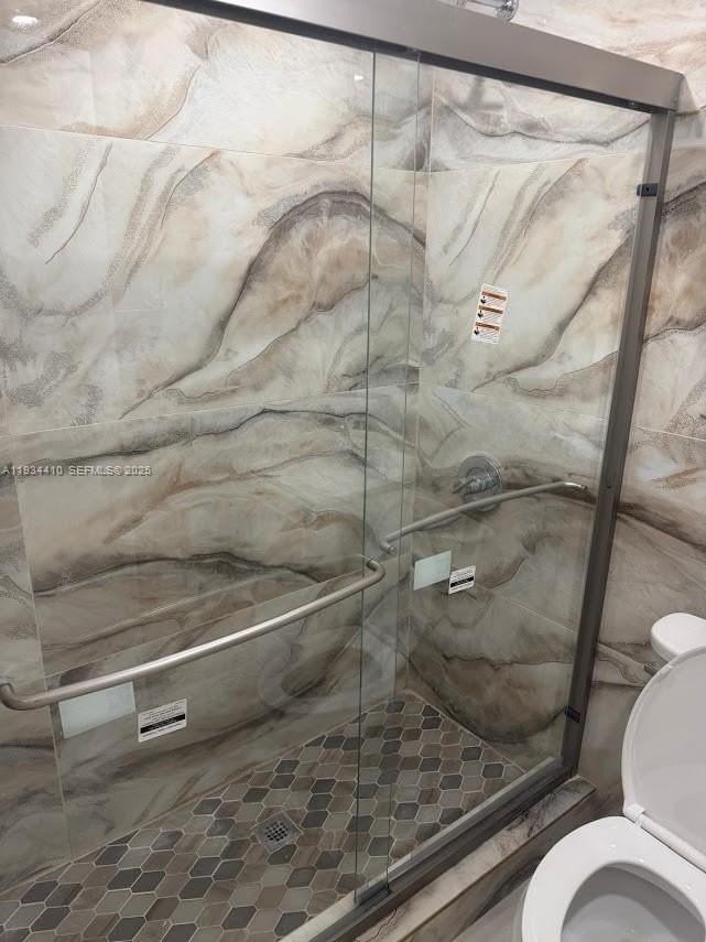 1021 Nw 25th Way #3 - Photo 6 of 10