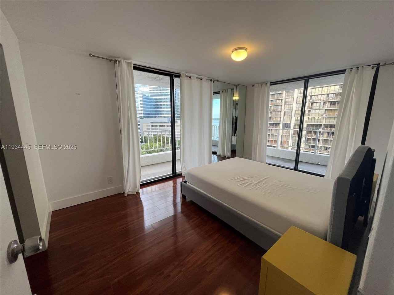 200 Se 15th Rd #11I - Photo 7 of 14