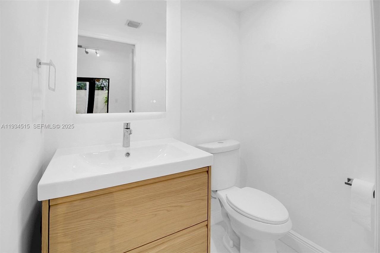 3204 Bird Ave #119 - Photo 3 of 34