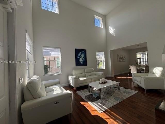 712 Tulip Cir - Photo 6 of 41