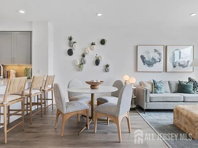 2000 Schindler Dr #A7