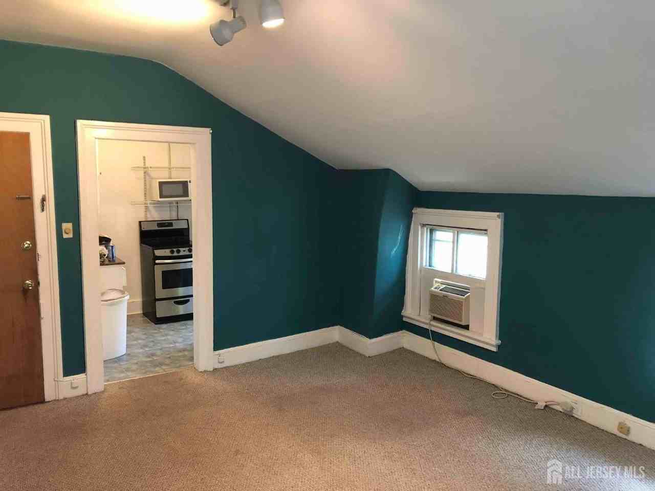 26 S 1st Ave - Photo 7 of 8