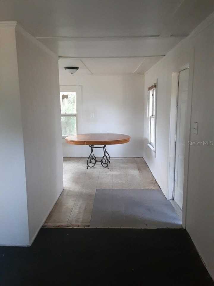 414 S 1/2 MIAMI STREET #A - Photo 4 of 4