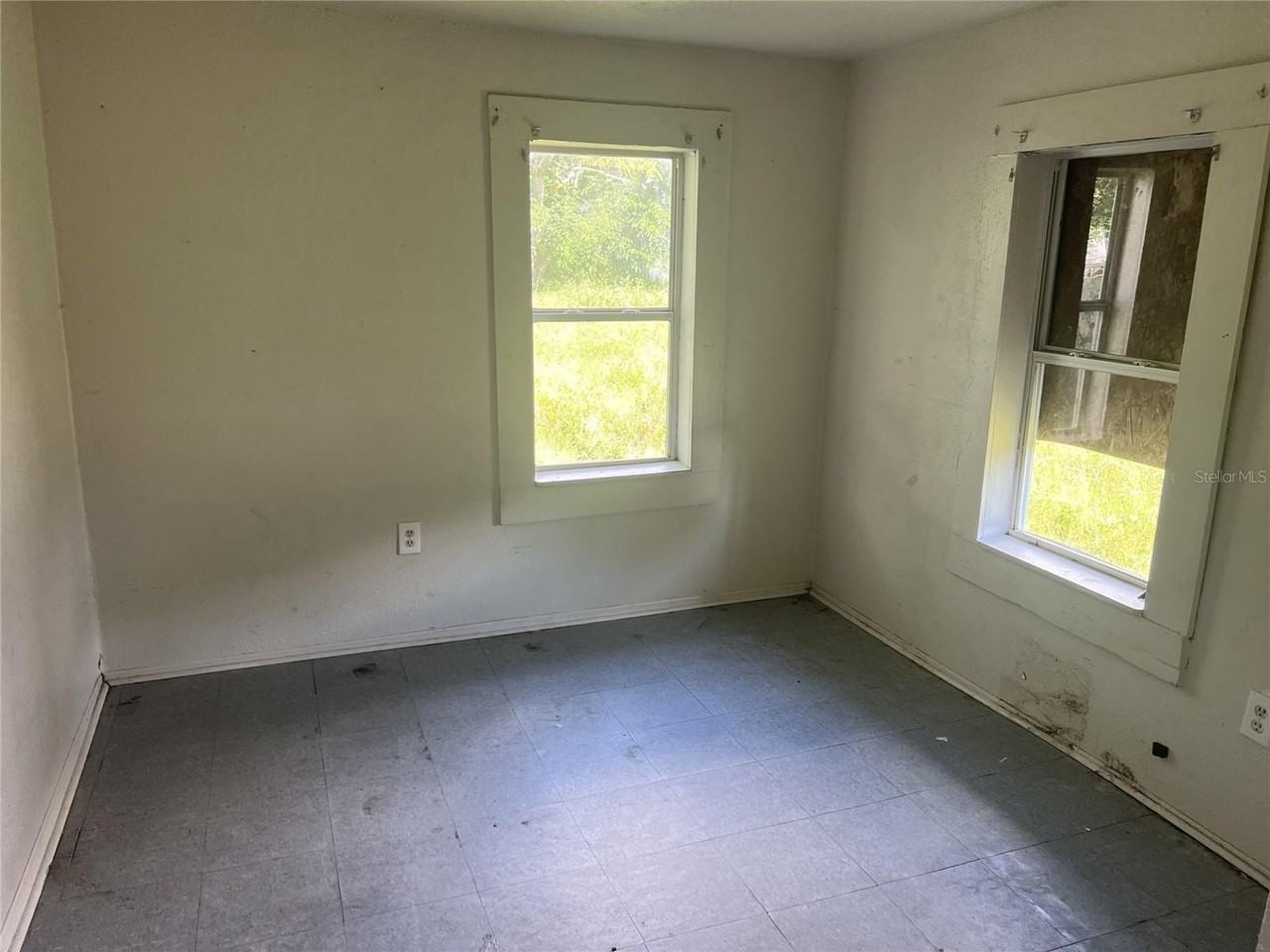 507 N 6th St - Photo 3 of 8