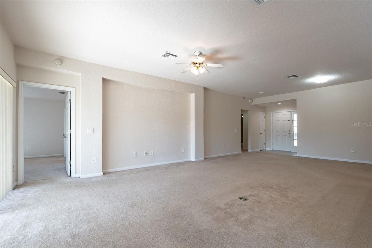 5700 Sw 45th St - Photo 5 of 50