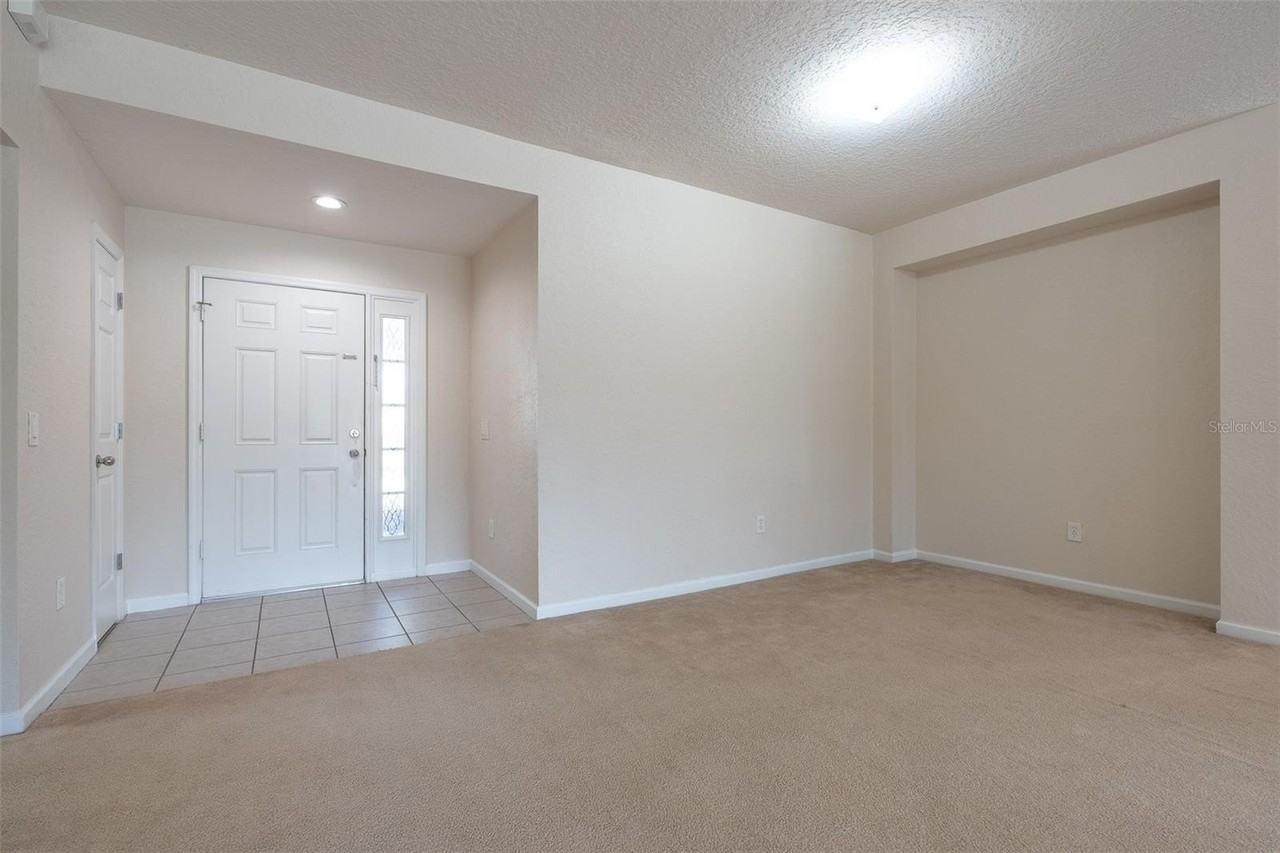 5700 Sw 45th St - Photo 6 of 50