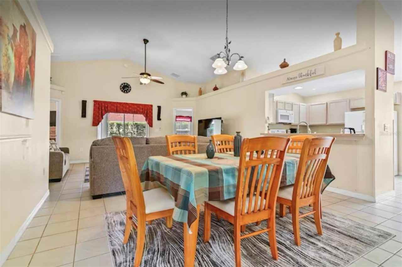 100 Cardinal Ct - Photo 7 of 27