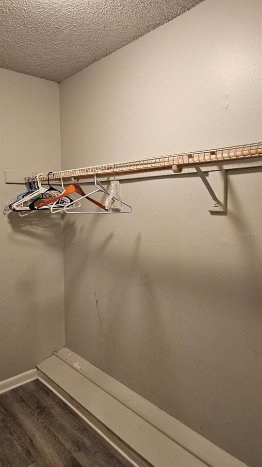 2514 Lemon Tree Ln #I - Photo 6 of 10