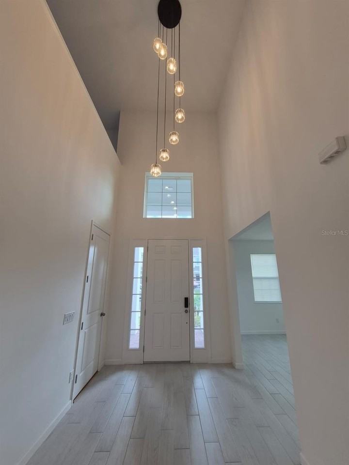 5197 Prairie Preserve Run - Photo 3 of 39