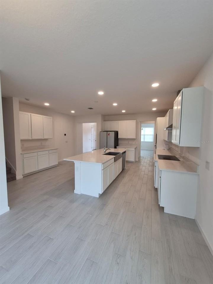 5197 Prairie Preserve Run - Photo 5 of 39