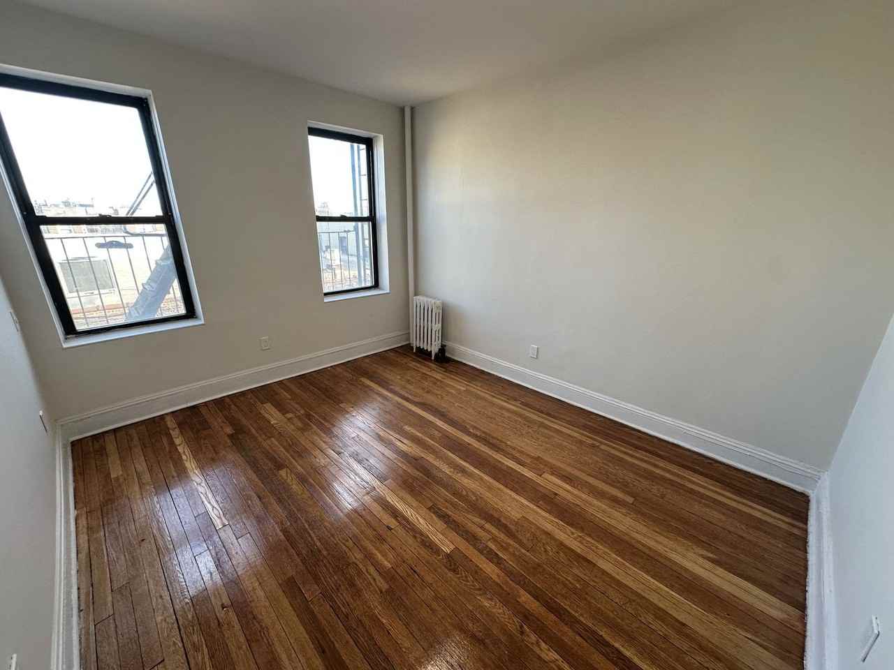 Gillespie Ave #6B - Photo 6 of 8