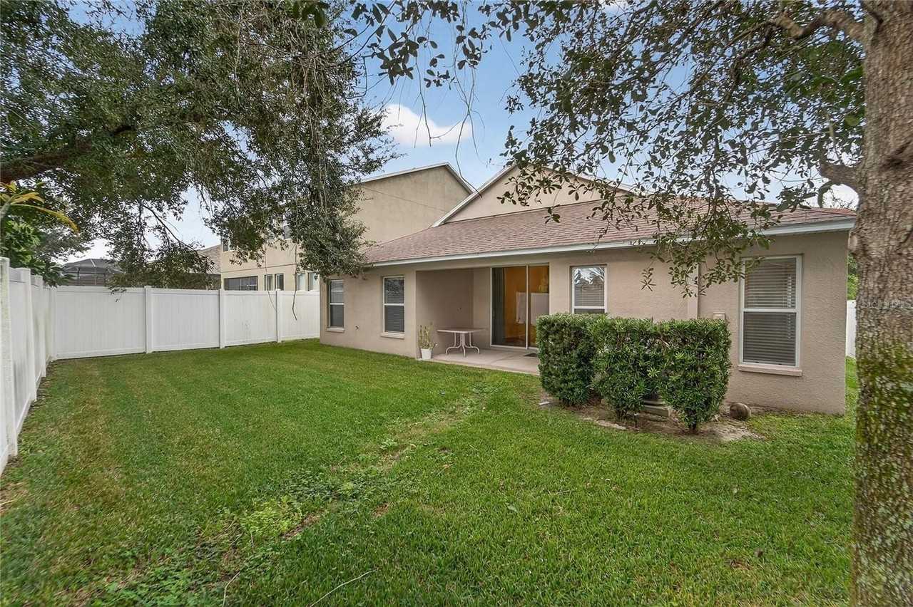 431 Westchester Hills Ln - Photo 3 of 50