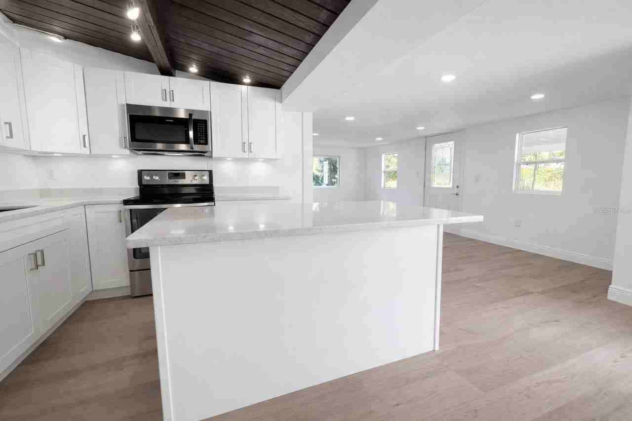 6580 10th Avenue Ter S - Photo 2 of 12