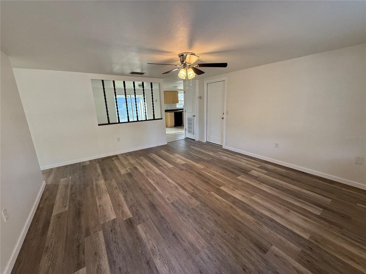 6039 20th St - Photo 5 of 31