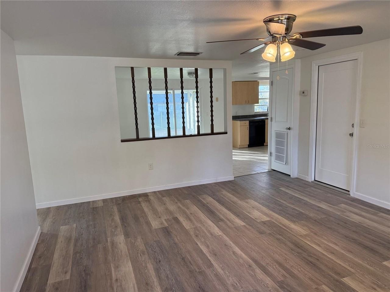 6039 20th St - Photo 6 of 31