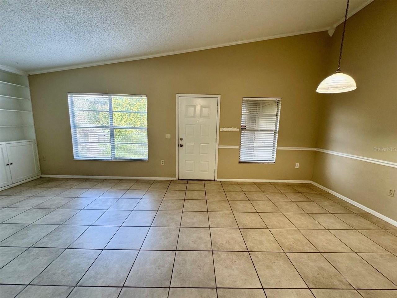 14313 Hanging Moss Cir #201 - Photo 6 of 19