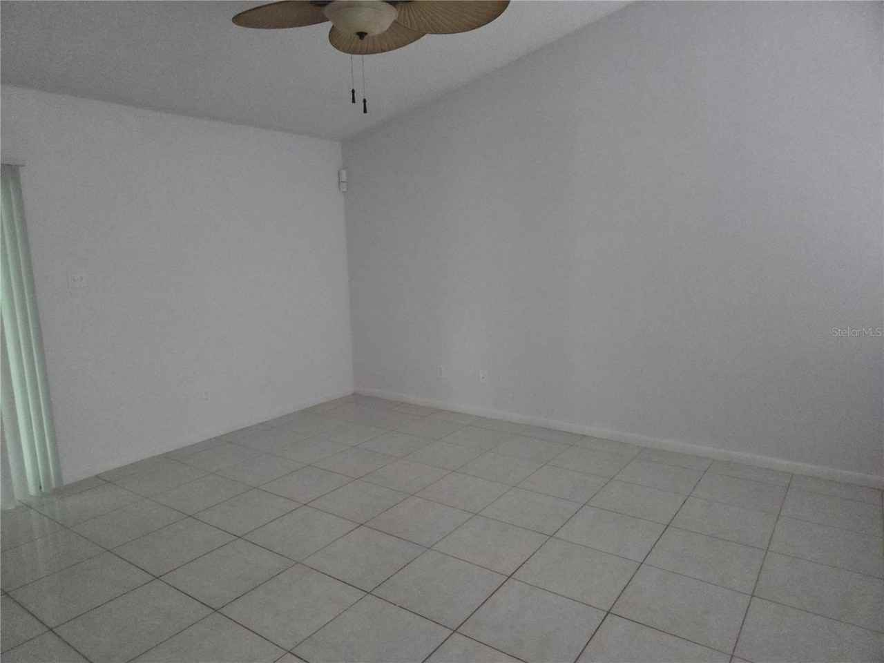 24914 Silversmith Dr - Photo 6 of 19