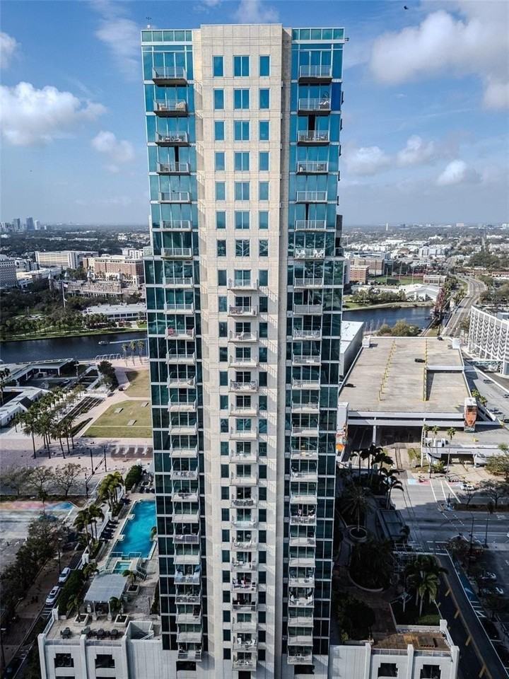 777 N Ashley Dr #2712