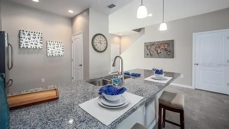 5504 Twilight Grey Ln - Photo 4 of 11