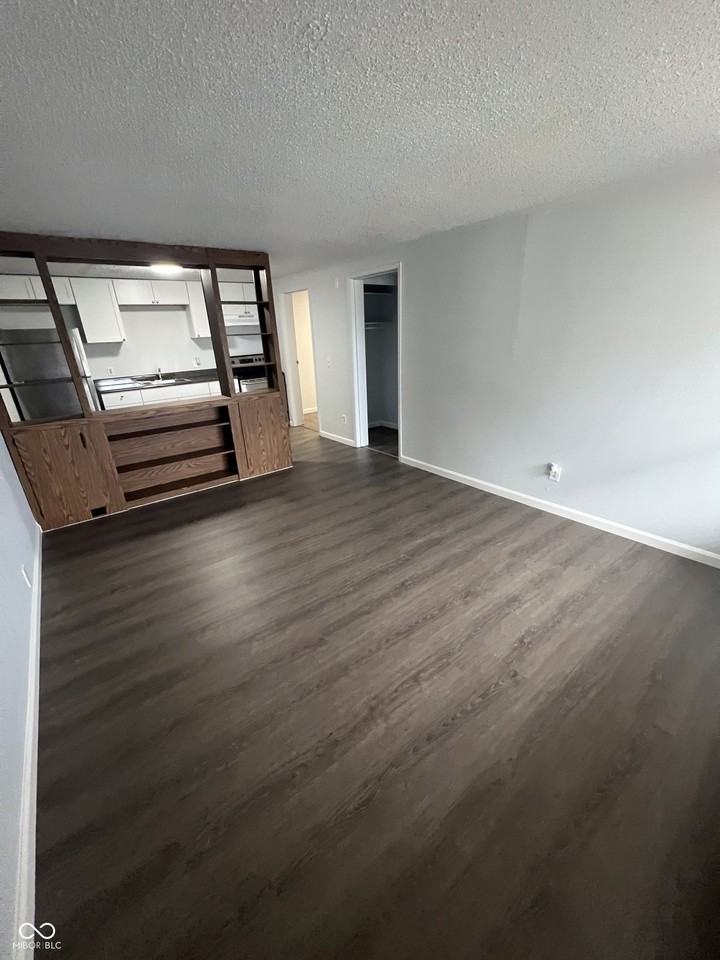 2000 Indianapolis Rd #41 - Photo 2 of 11