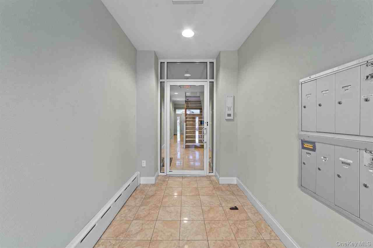 142 Bannon Ave Apt 3 #3 - Photo 2 of 28